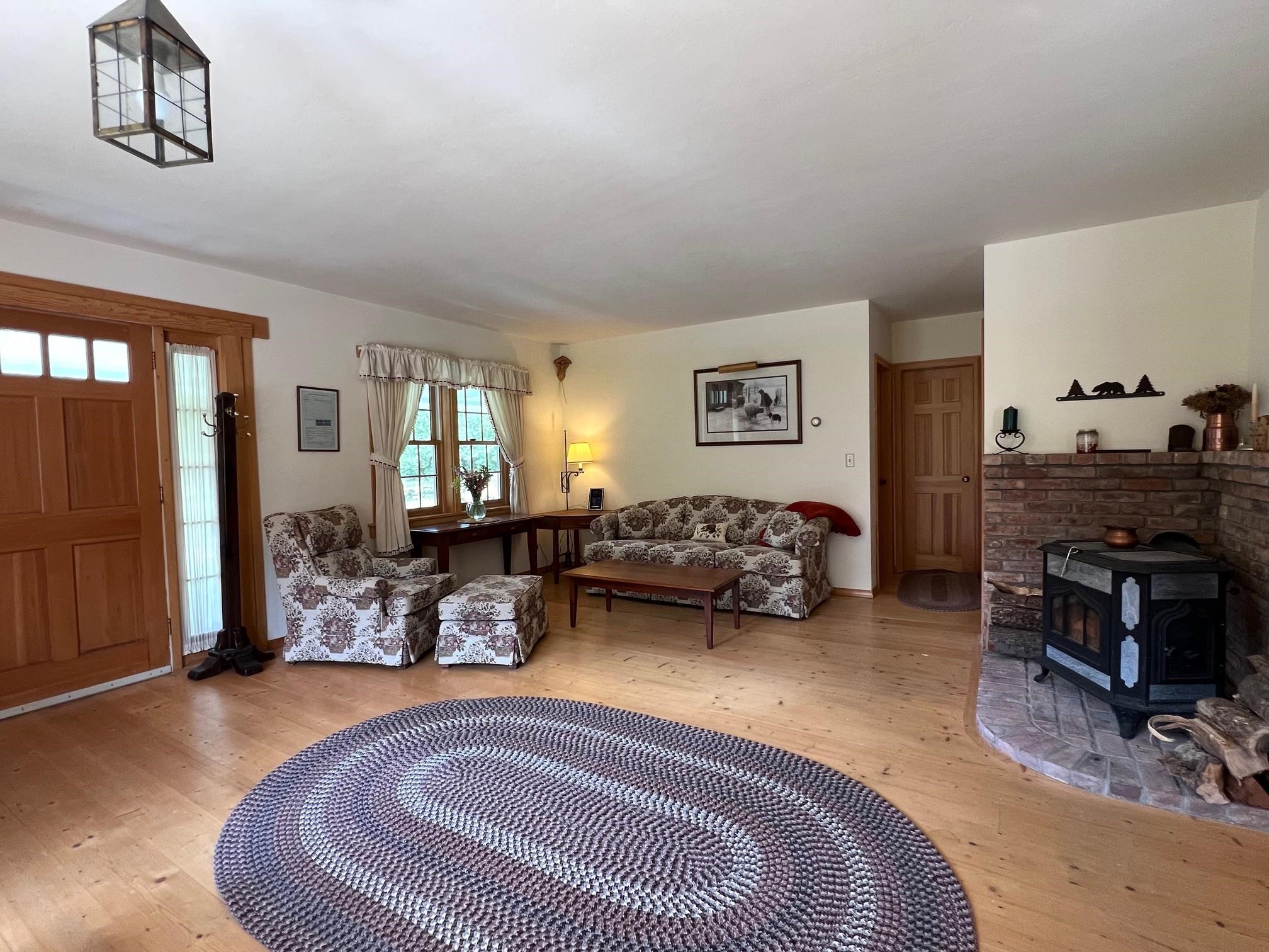 2253 White Road Windham, VT 05143 - Photo 9 of 38