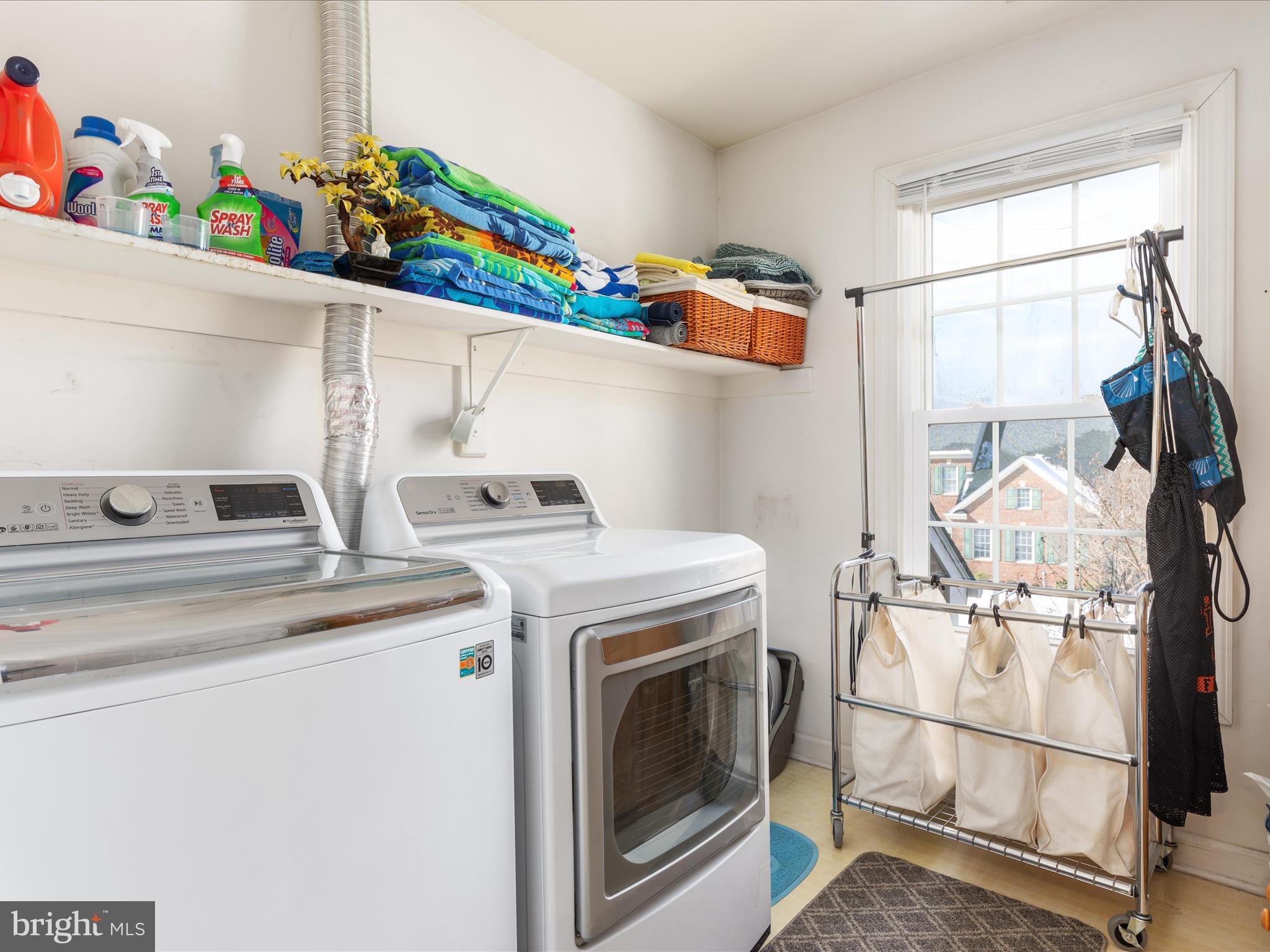 12613 Garry Glen Drive Bristow, VA 20136 - Photo 24 of 67 Upper Level Laundry Room!