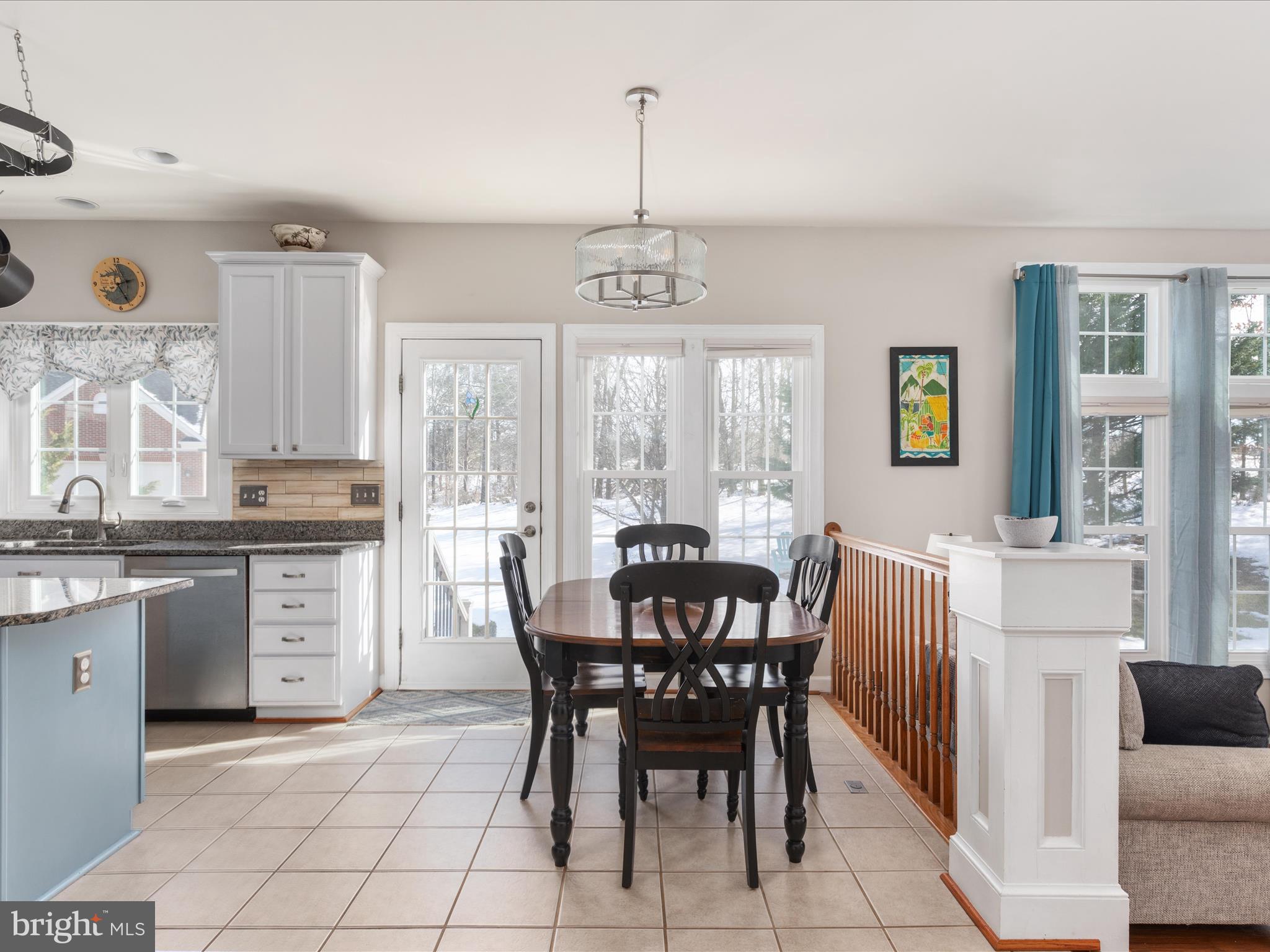 12613 Garry Glen Drive Bristow, VA 20136 - Photo 8 of 67 Eat In Kitchen