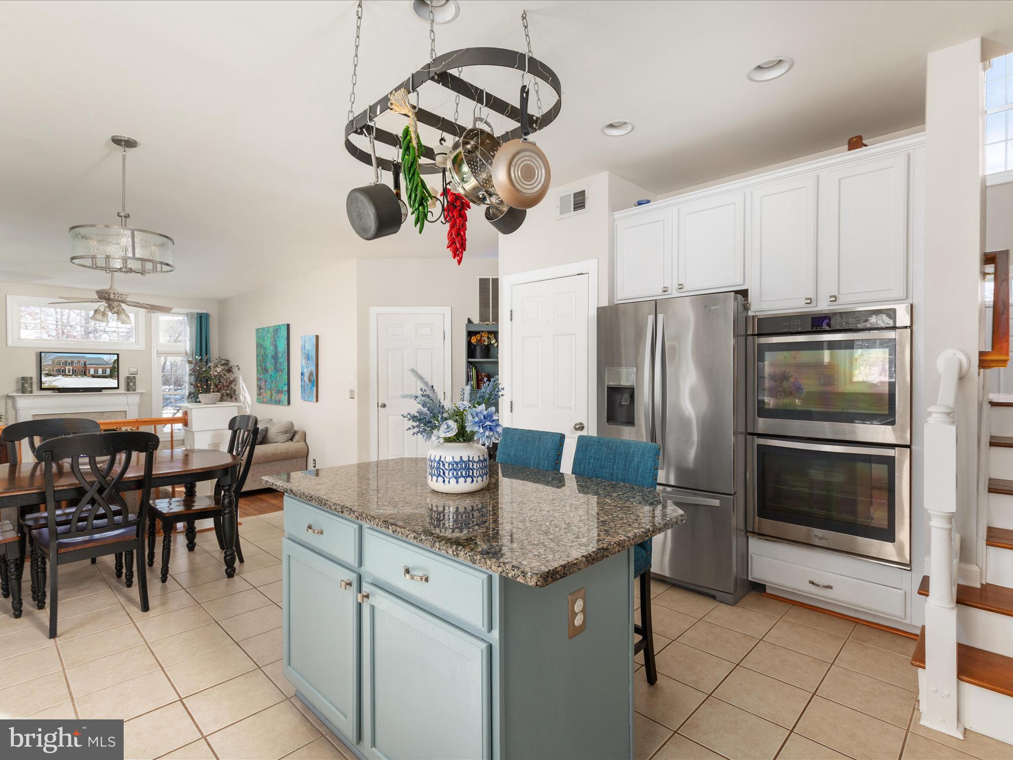 12613 Garry Glen Drive Bristow, VA 20136 - Photo 10 of 67 Stainless Steel Appliances