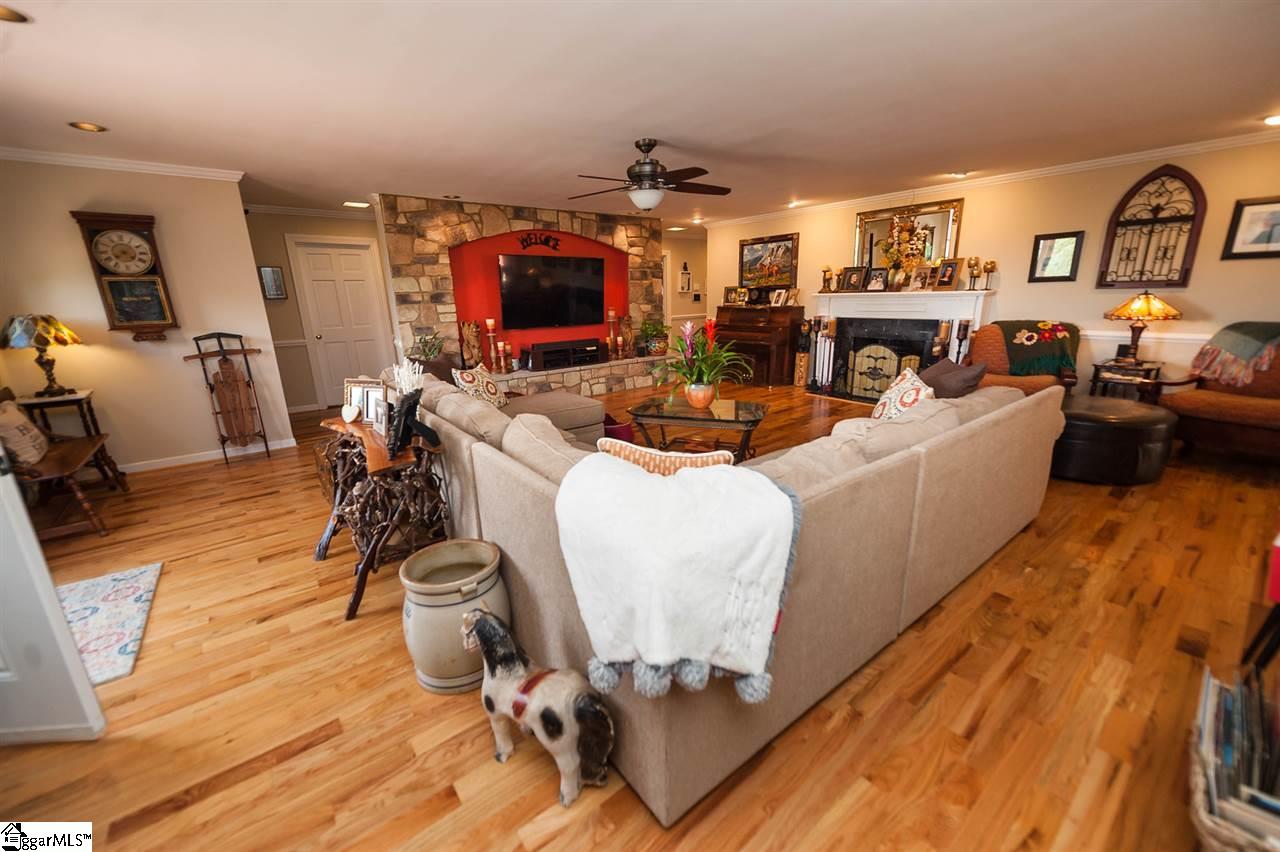 135 Grandview Drive Inman, SC 29349 - Photo 5 of 27