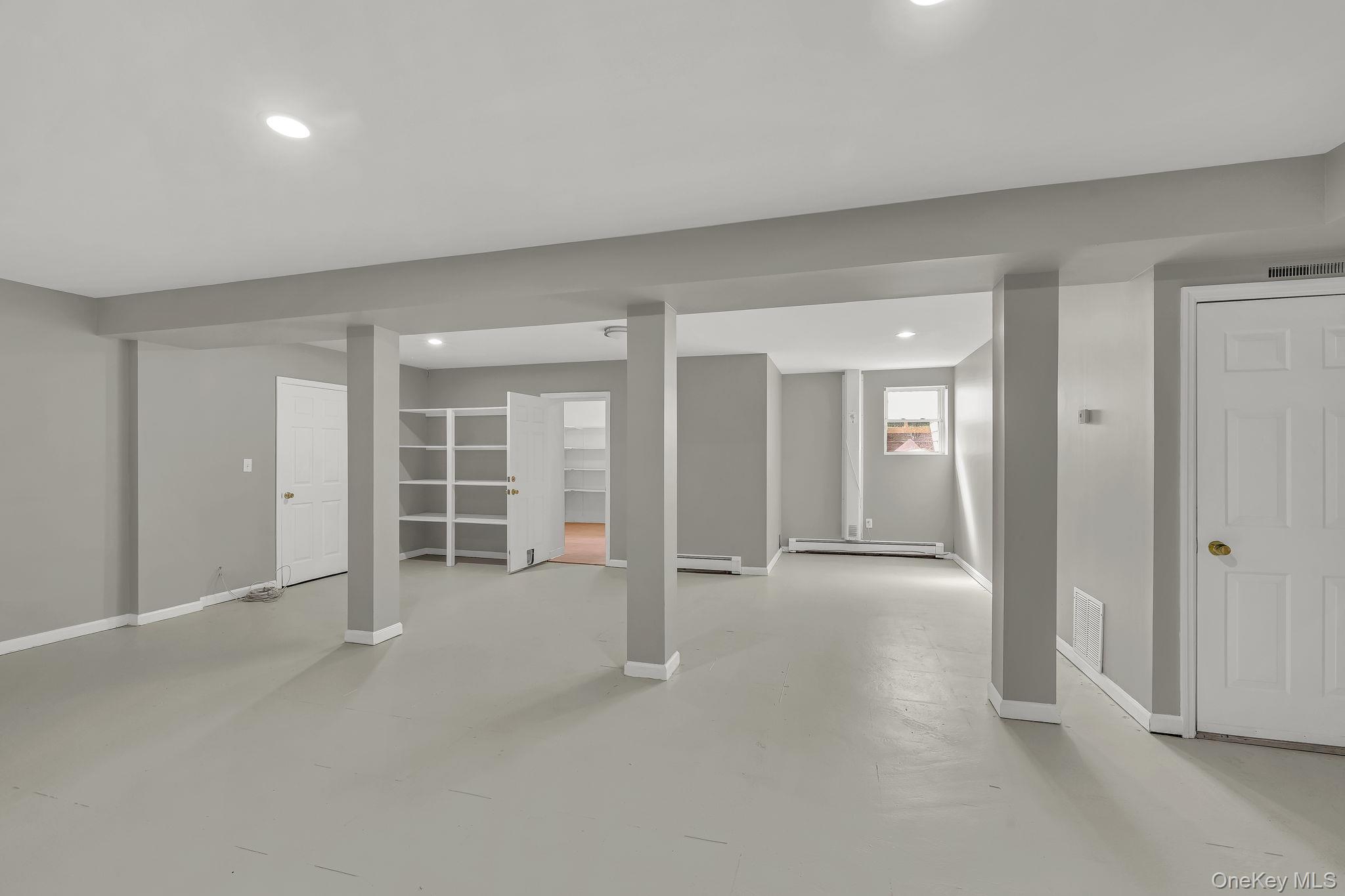 176 Beverly Road Chester, NY 10918 - Photo 30 of 39 Gallery Image 30
