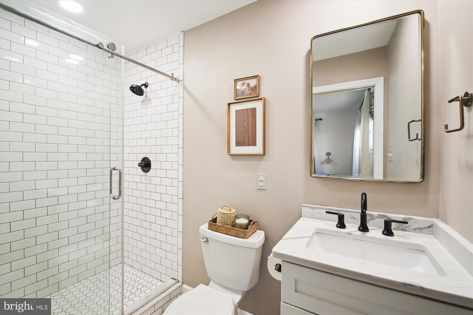 502 Evergreen Road Severna Park, MD 21146 - Photo 19 of 53 Primary bathroom with walk-in shower