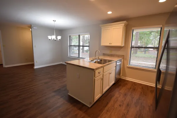 $2,000 | 1700 Green Ridge Trail, Tallahassee, FL 32312