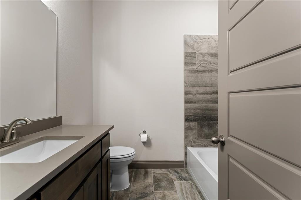 131 Spring Valley Road Paradise, TX 76073 - Photo 33 of 37 Gallery Image 33