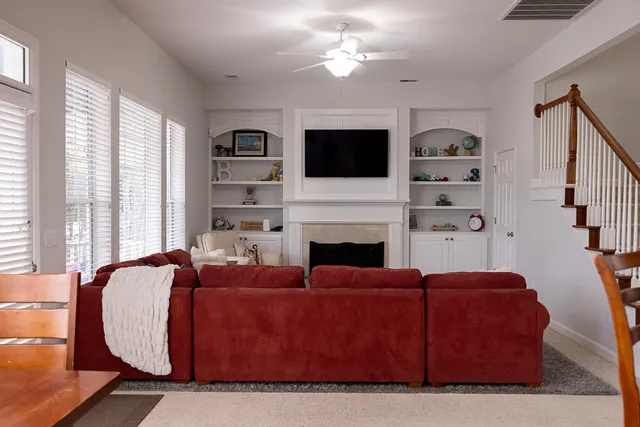 $910,000 | 2185 Tall Grass Circle, Mount Pleasant, SC 29466