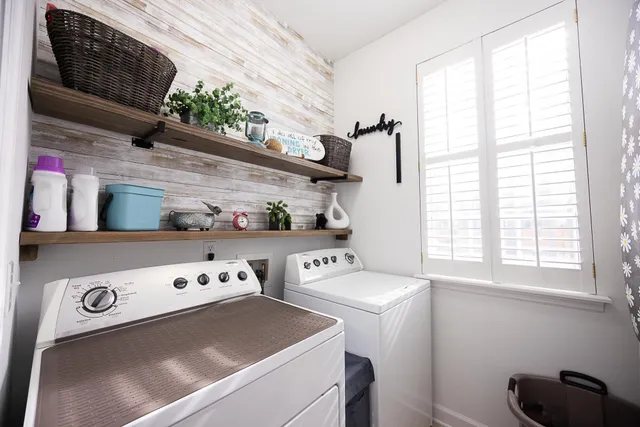 $910,000 | 2185 Tall Grass Circle, Mount Pleasant, SC 29466