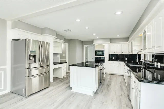 $369,900 | 17251 County Road 945D, Brazoria, TX 77422