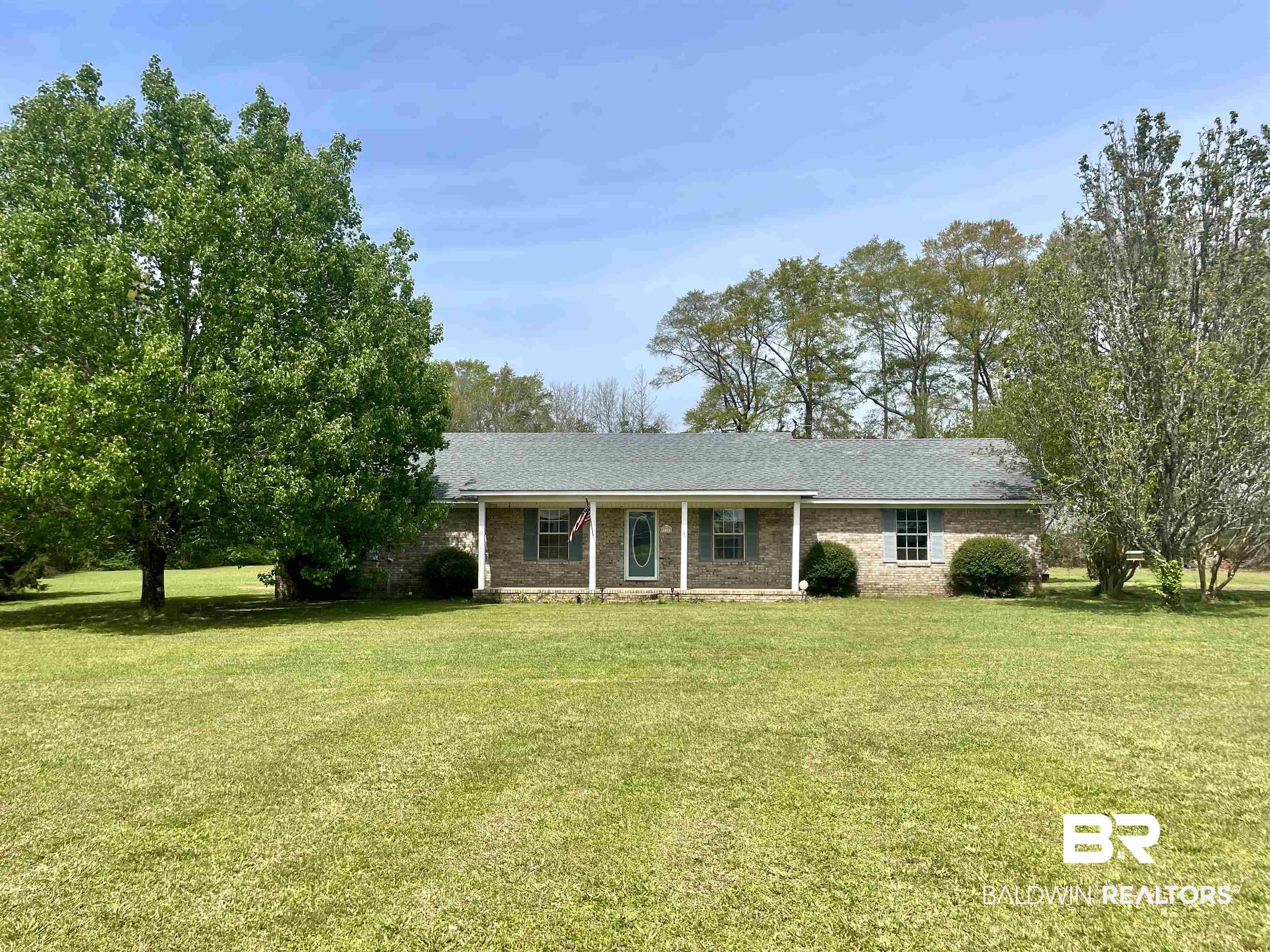 739 Smithfield Road Atmore, AL 36502 - Photo 1 of 18 Ranch-style house with a front yard