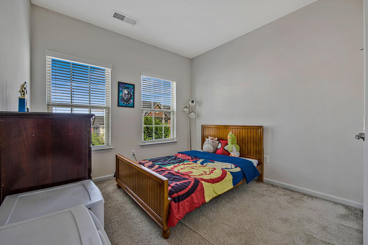 14413 Sandy Ridge Lane Laurel, MD 20707 - Photo 25 of 41 Third bedroom