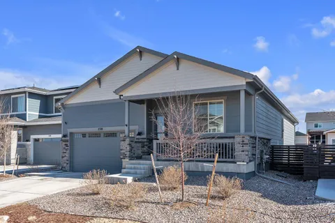 $525,000 | 220 South Vandriver Way, Aurora, CO 80018