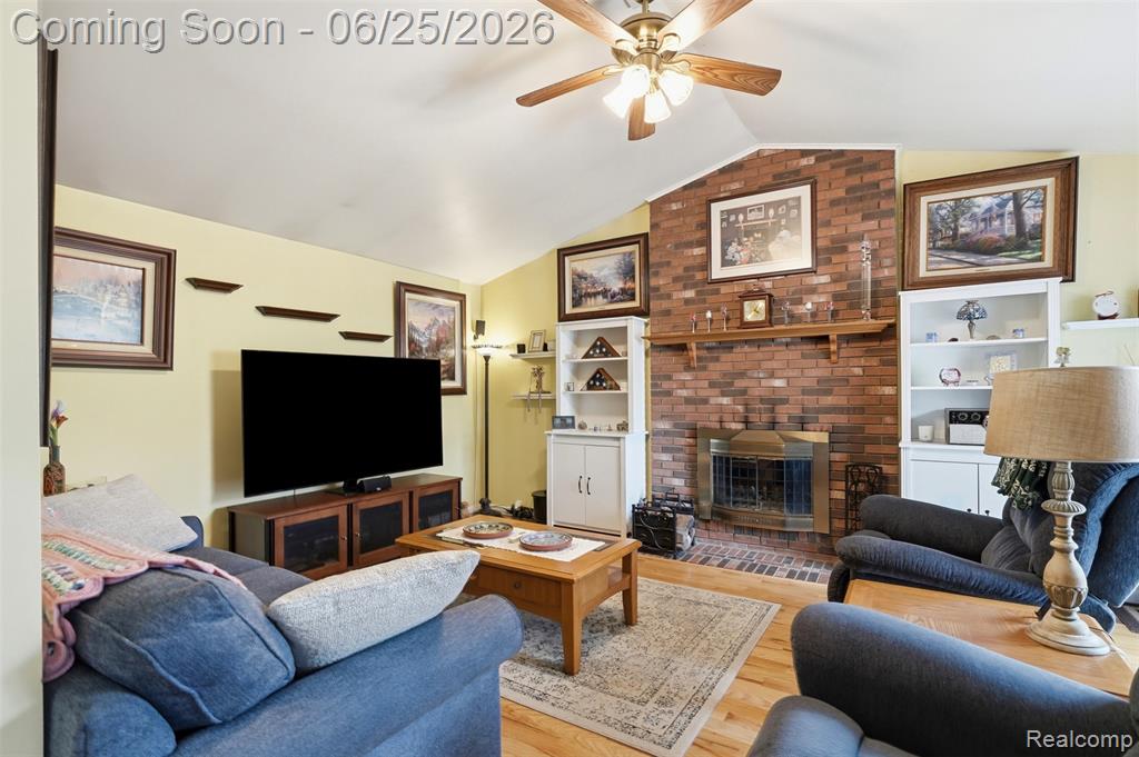 45658 Hanford Road Canton, MI 48187 - Photo 10 of 58