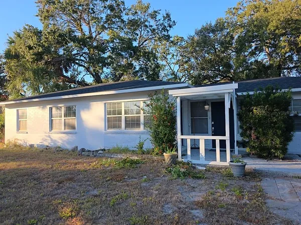 $2,500 | 4713 West El Prado Boulevard, Tampa, FL 33629