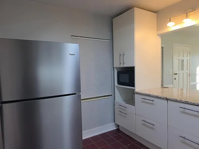 $2,800 | 4713 West El Prado Boulevard, Tampa, FL 33629