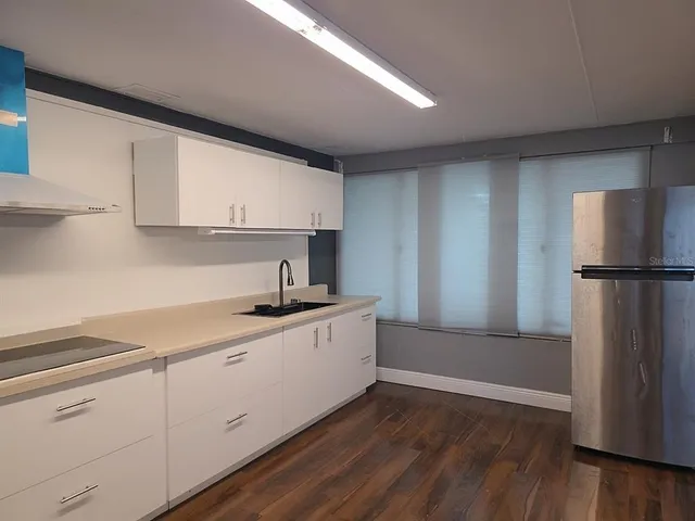 $2,800 | 4713 West El Prado Boulevard, Tampa, FL 33629