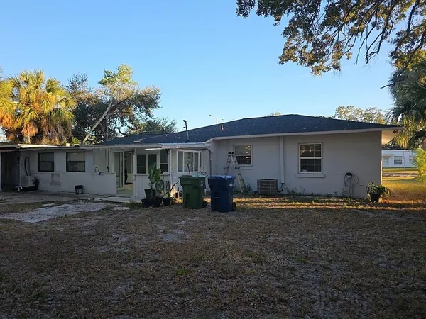 $2,500 | 4713 West El Prado Boulevard, Tampa, FL 33629