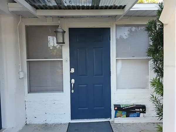 $2,500 | 4713 West El Prado Boulevard, Tampa, FL 33629