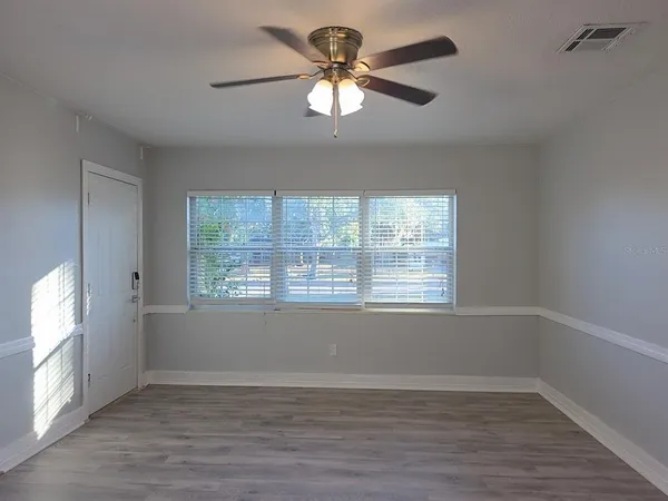$2,500 | 4713 West El Prado Boulevard, Tampa, FL 33629