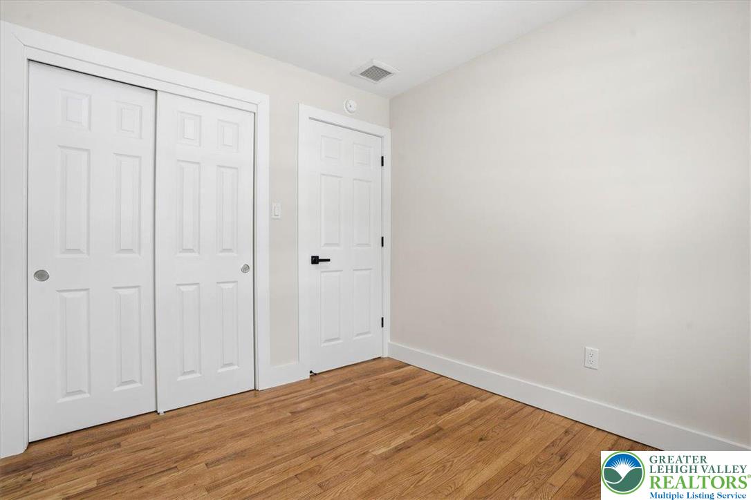 1652 Pleasant View Road Bethlehem, PA 18015 - Photo 16 of 31