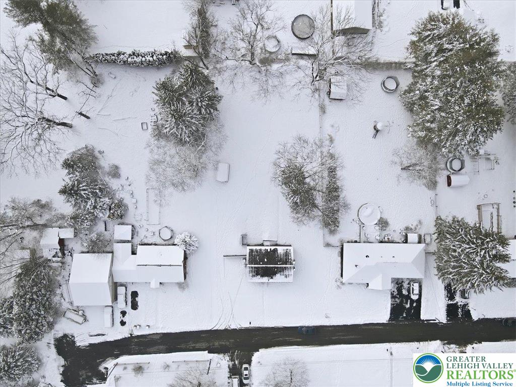 1652 Pleasant View Road Bethlehem, PA 18015 - Photo 28 of 31