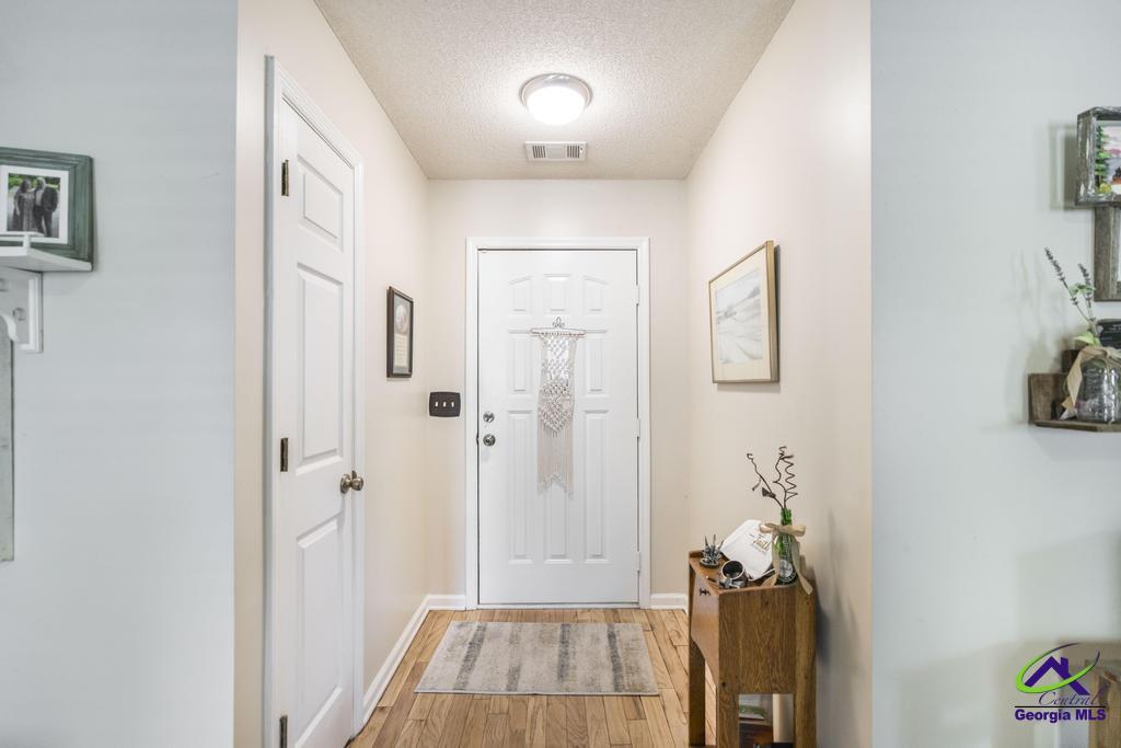 1036 Feagin Mill Road Warner Robins, GA 31088 - Photo 5 of 28