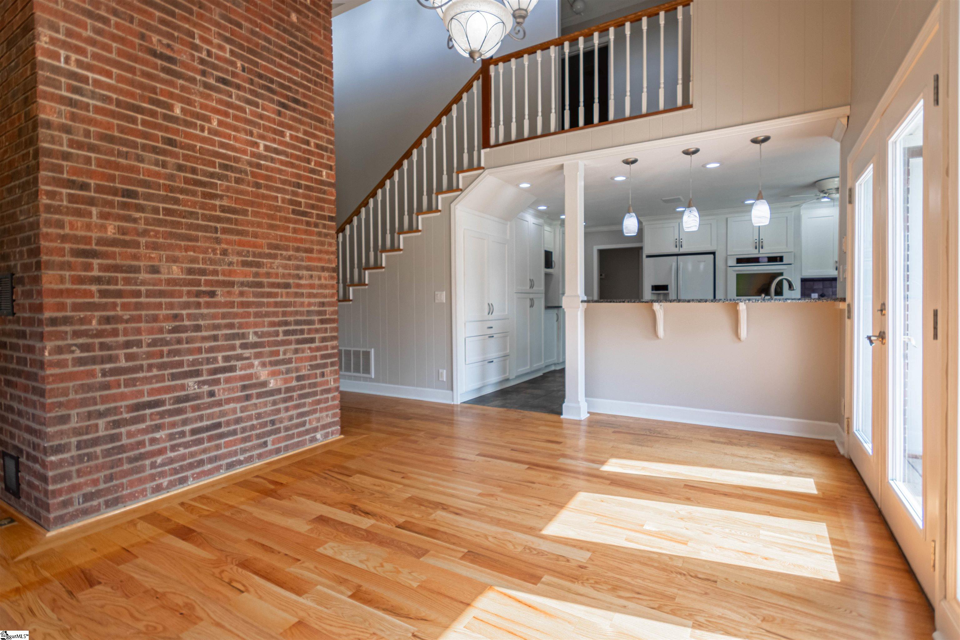 712 Abner Creek Road Greer, SC 29651 - Photo 8 of 35 Gallery Image 8