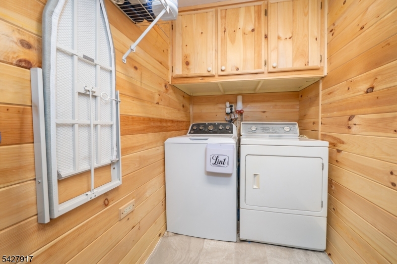 12 Timbercroft Road High Bridge, NJ 08829 - Photo 21 of 34