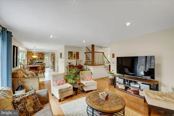 $689,000 | 615 Meeks Lane, Port Matilda, PA 16870
