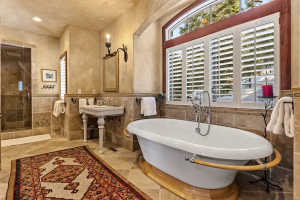 $6,000,000 | 3122 Mountain Links Way, Olympic Valley, CA 96146