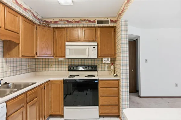 $160,000 | 503 Clubhouse Drive, Washington, PA 15301