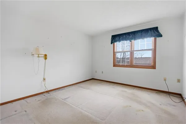 $160,000 | 503 Clubhouse Drive, Washington, PA 15301