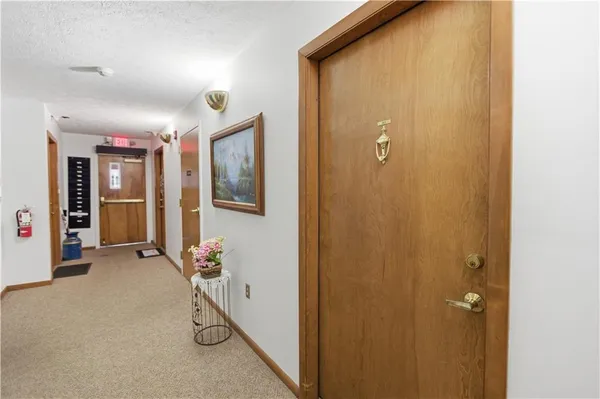 $160,000 | 503 Clubhouse Drive, Washington, PA 15301