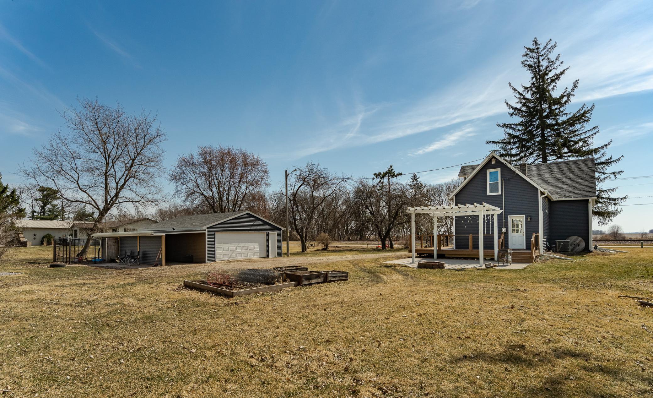 340 East Main Street Utica, MN 55979 - Photo 19 of 33