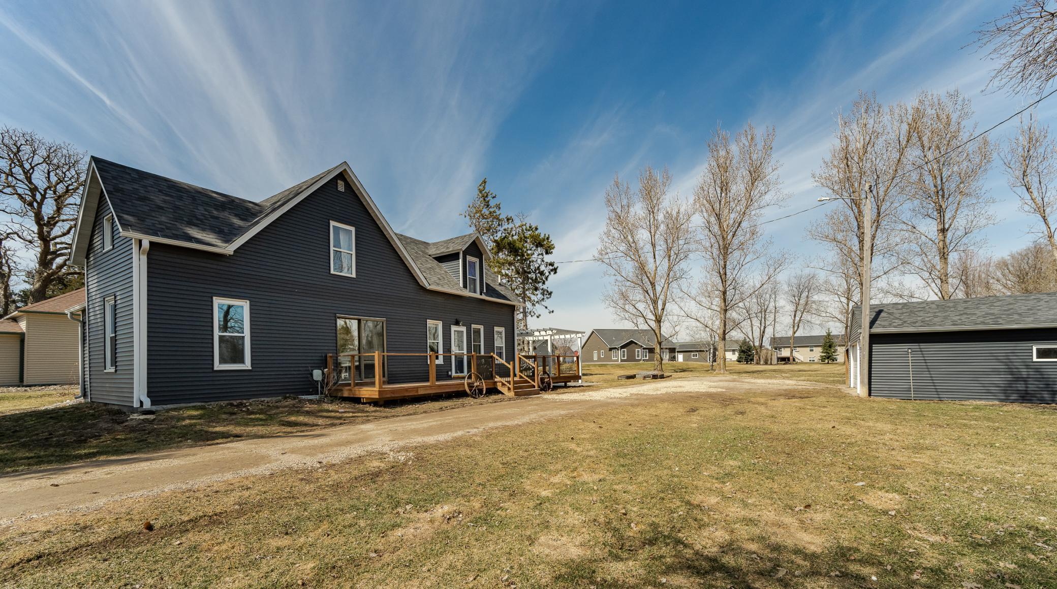 340 East Main Street Utica, MN 55979 - Photo 20 of 33