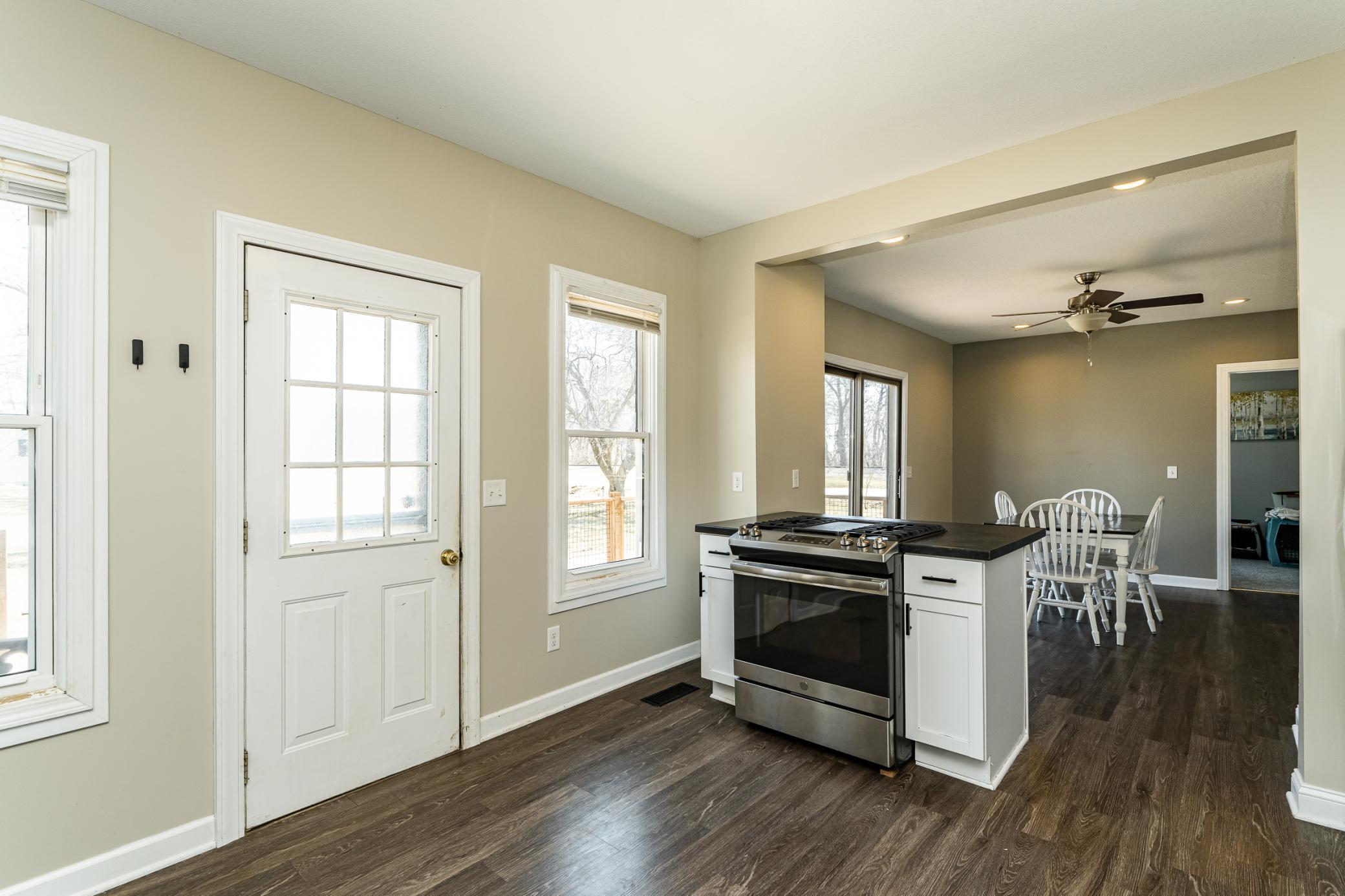 340 East Main Street Utica, MN 55979 - Photo 3 of 33