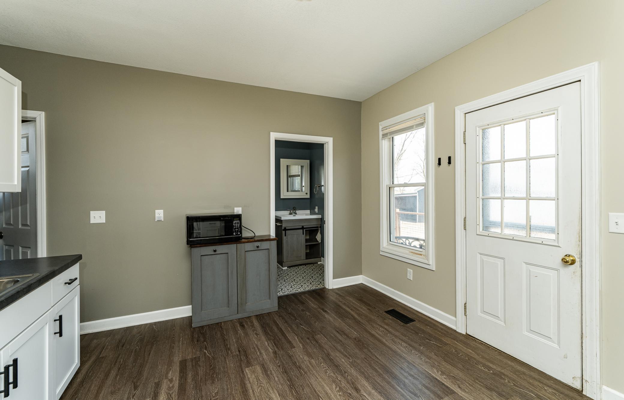 340 East Main Street Utica, MN 55979 - Photo 4 of 33