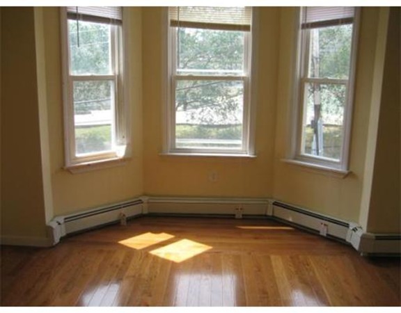 14 Schiller Street, Unit 2 Boston, MA 02130 - Photo 2 of 12 an empty room with a window