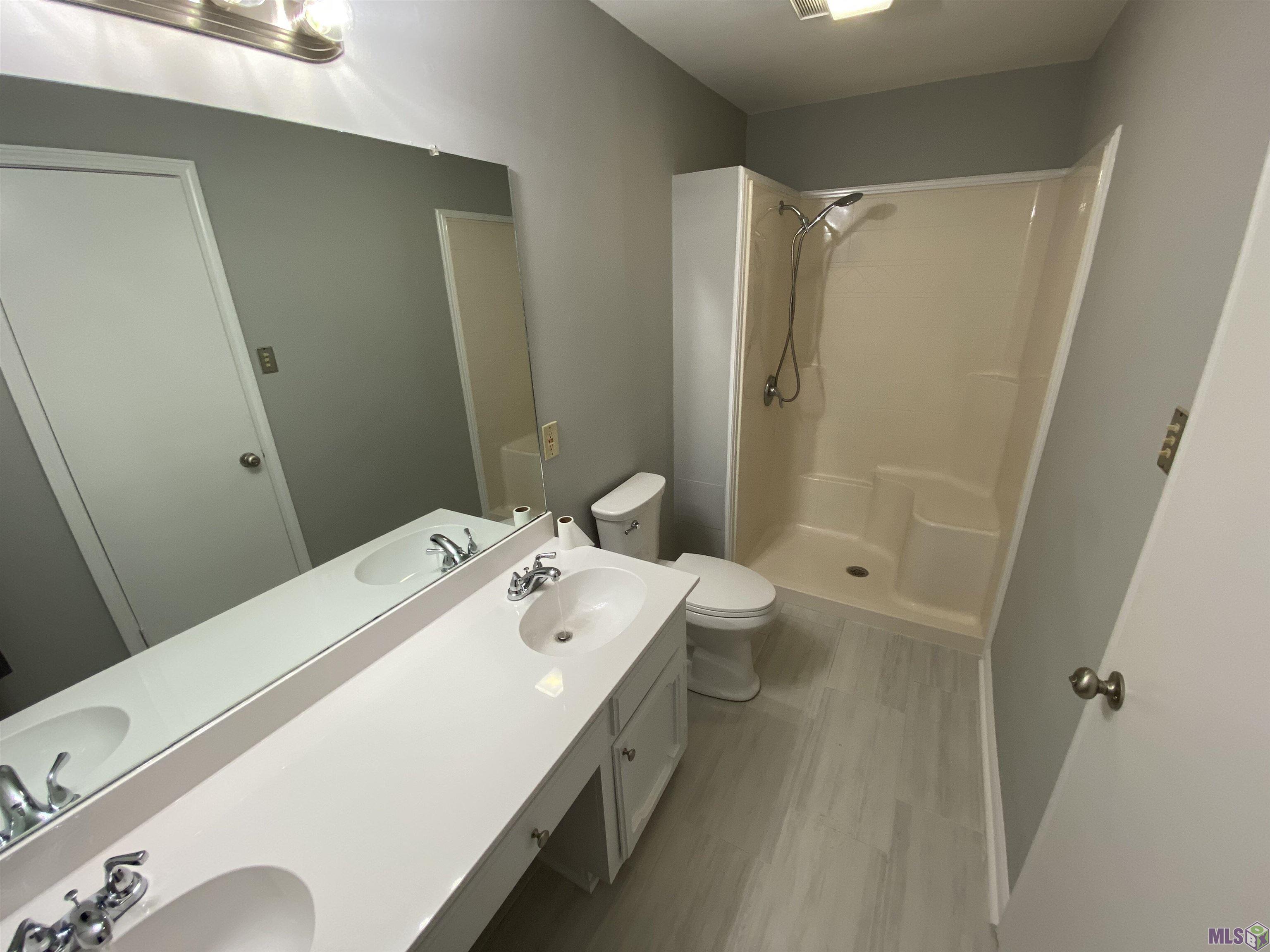 1026 Rodeo Drive Denham Springs, LA 70726 - Photo 3 of 10 Gallery Image 3