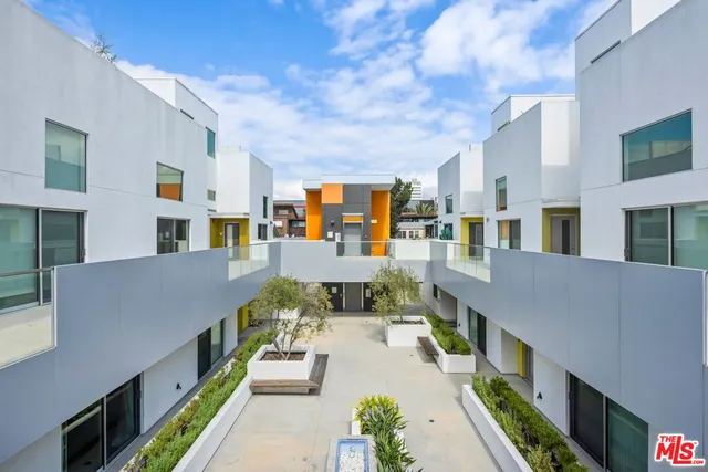 $5,499 | 1433 14th Street, Unit 1A, Santa Monica, CA 90404