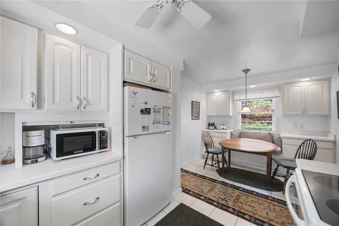 112 Washington Road Pittsford, NY 14534 - Photo 17 of 37 Kitchen