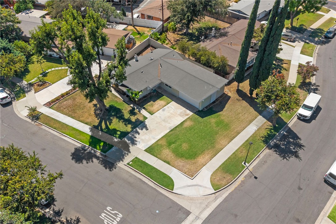 4432 Beverly Court Riverside, CA 92506 - Photo 5 of 32 EAGLE VIEW