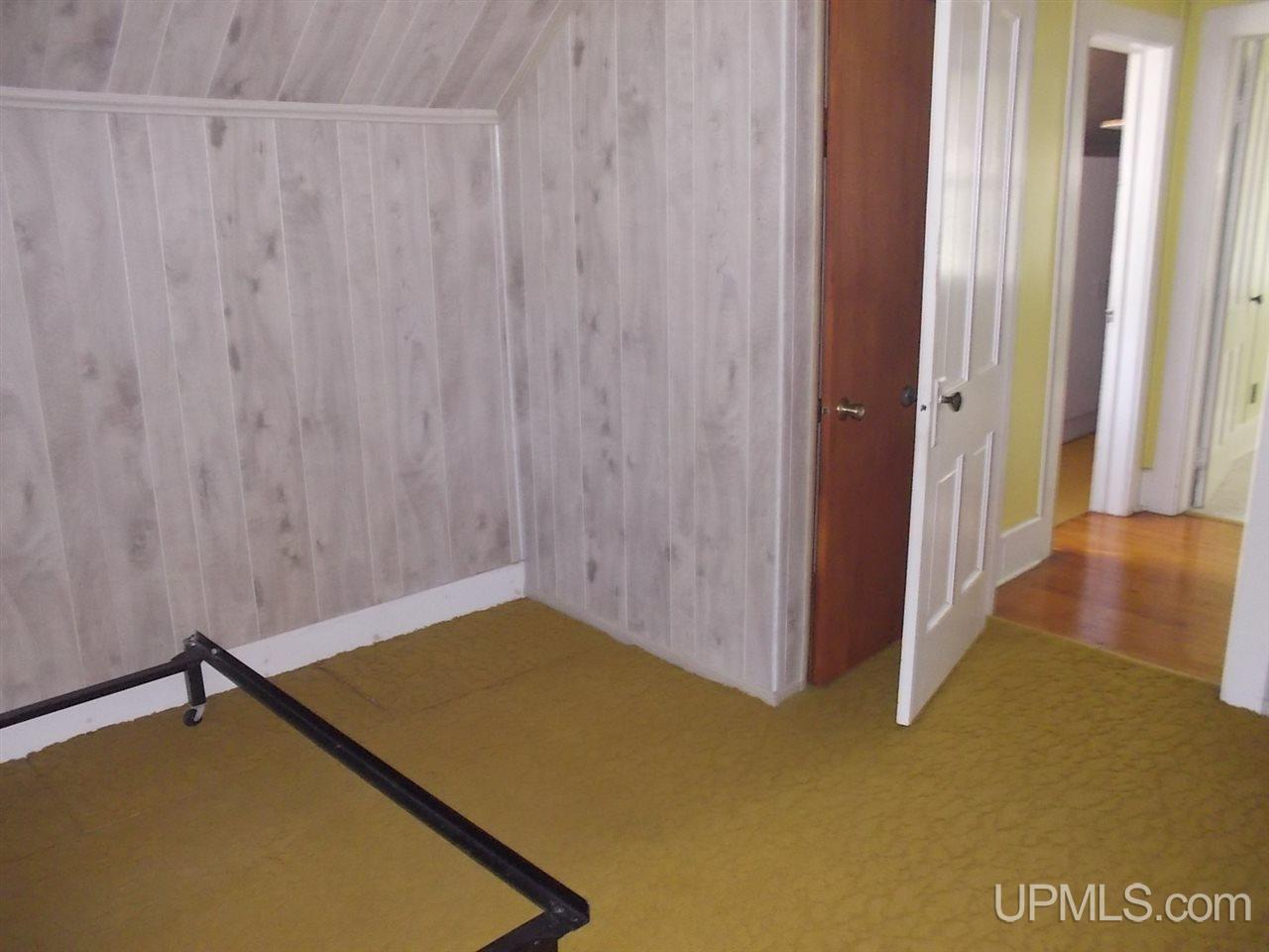 9735 North Johnson Road, Unit 404A Bessemer, MI 49911 - Photo 14 of 26