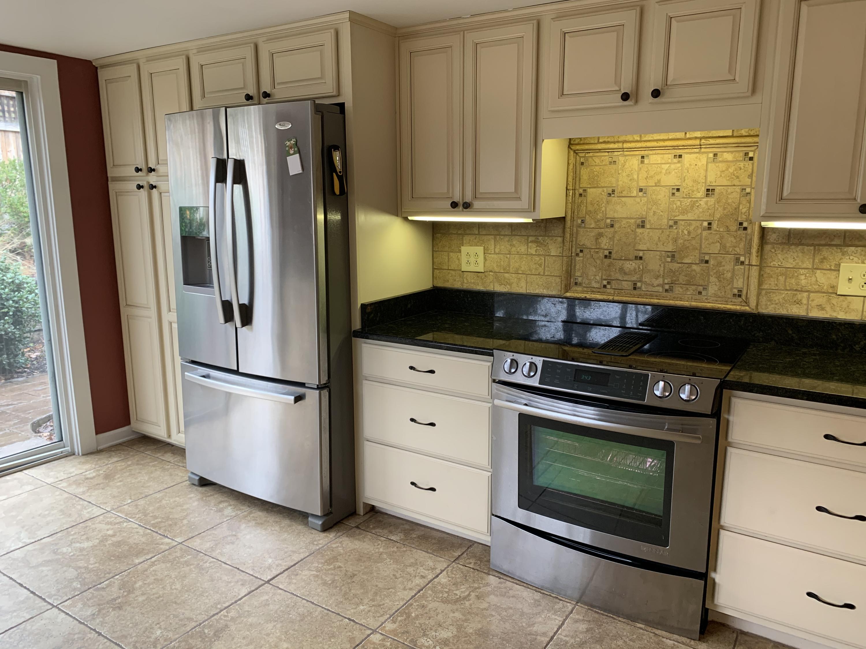 737 Summer Sound Road Piney Flats, TN 37686 - Photo 8 of 52 Kitchen