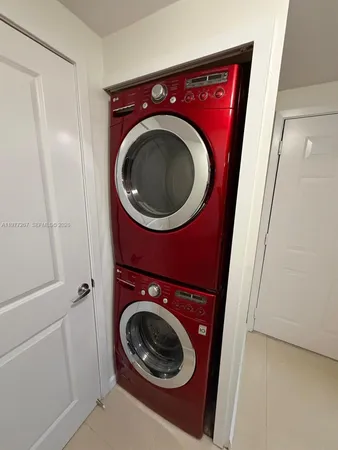 $2,850 | 170 Southeast 14th Street, Unit 2202, Miami, FL 33131