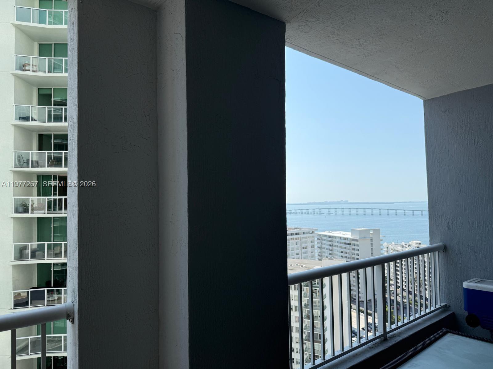 170 Southeast 14th Street, Unit 2202 Miami, FL 33131 - Photo 3 of 10