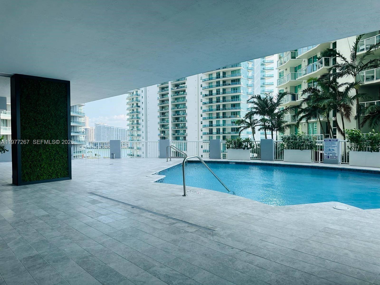 170 Southeast 14th Street, Unit 2202 Miami, FL 33131 - Photo 10 of 10