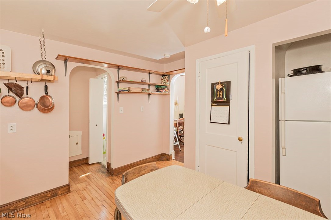 955 Roanoke Road Cleveland Heights, OH 44121 - Photo 18 of 31