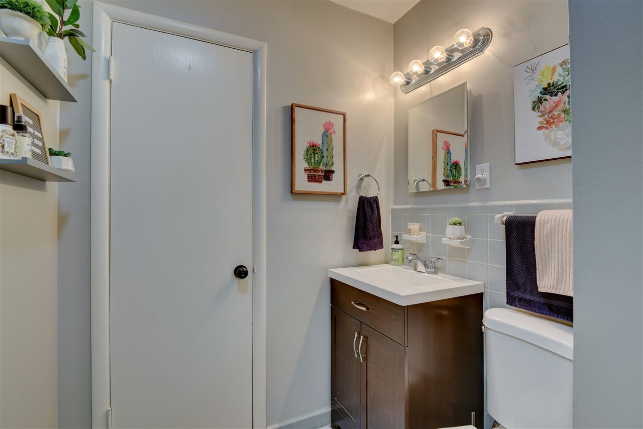 1556 Wilbec Road Memphis, TN 38117 - Photo 14 of 25 Gallery Image 14