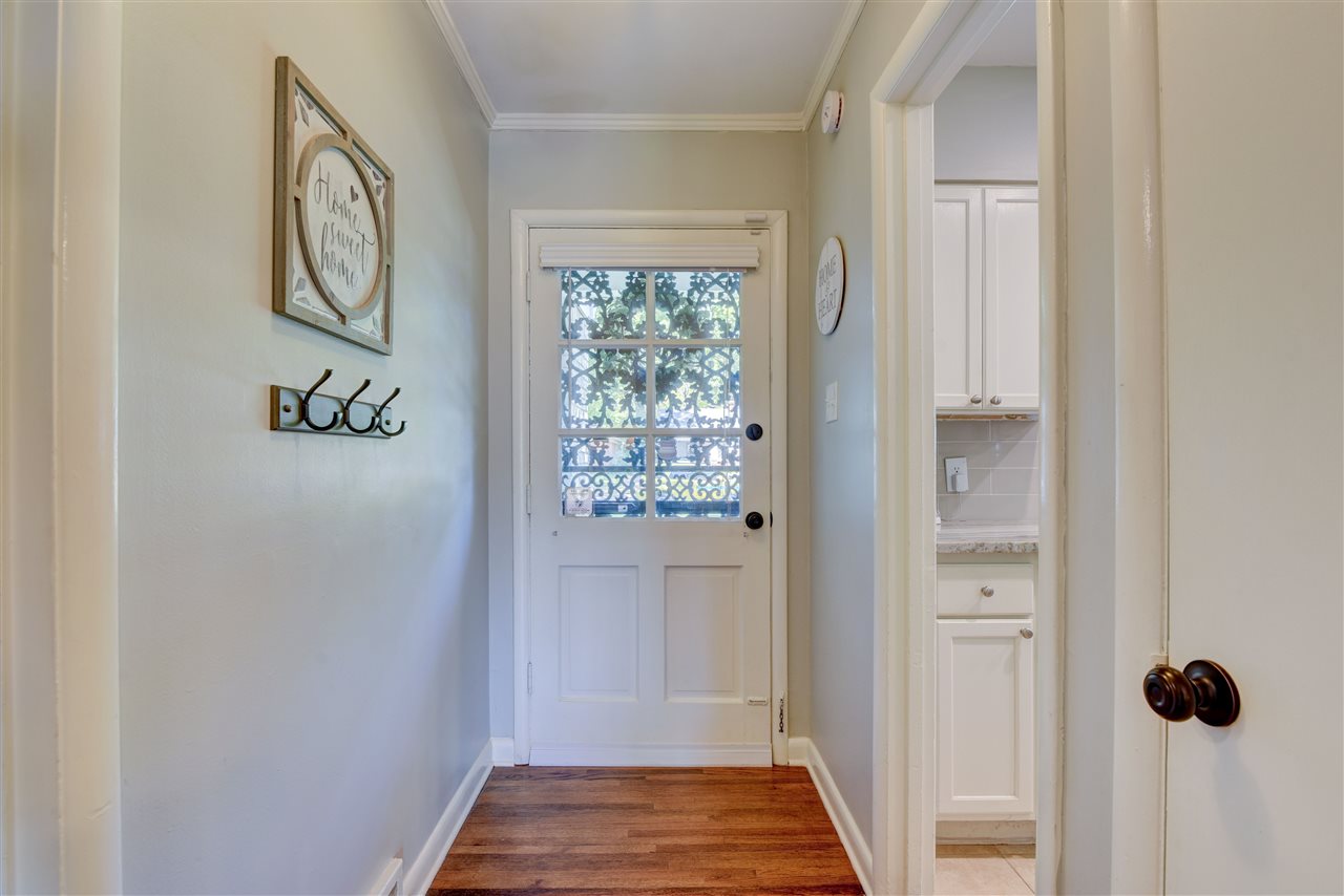 1556 Wilbec Road Memphis, TN 38117 - Photo 3 of 25 Gallery Image 3