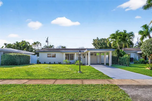$3,300 | 4751 Northeast 4th Avenue, Oakland Park, FL 33334
